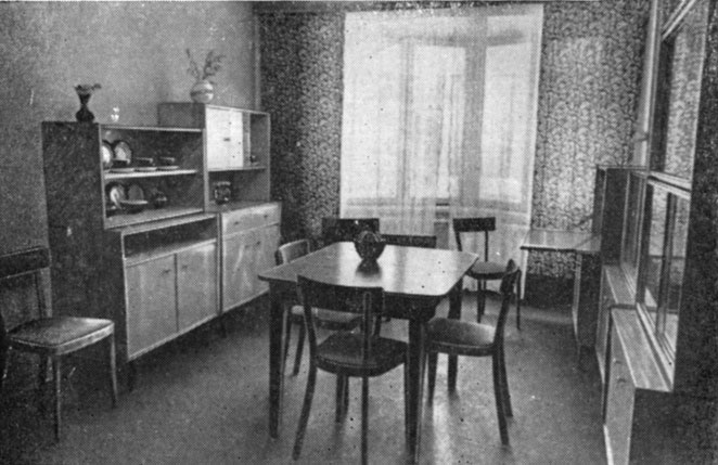 Типовой набор мебели для двухкомнатной квартиры (Ленинградский совнархоз)